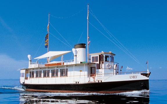 Vom Land auf den See mit unserer M.Y. «Emily»