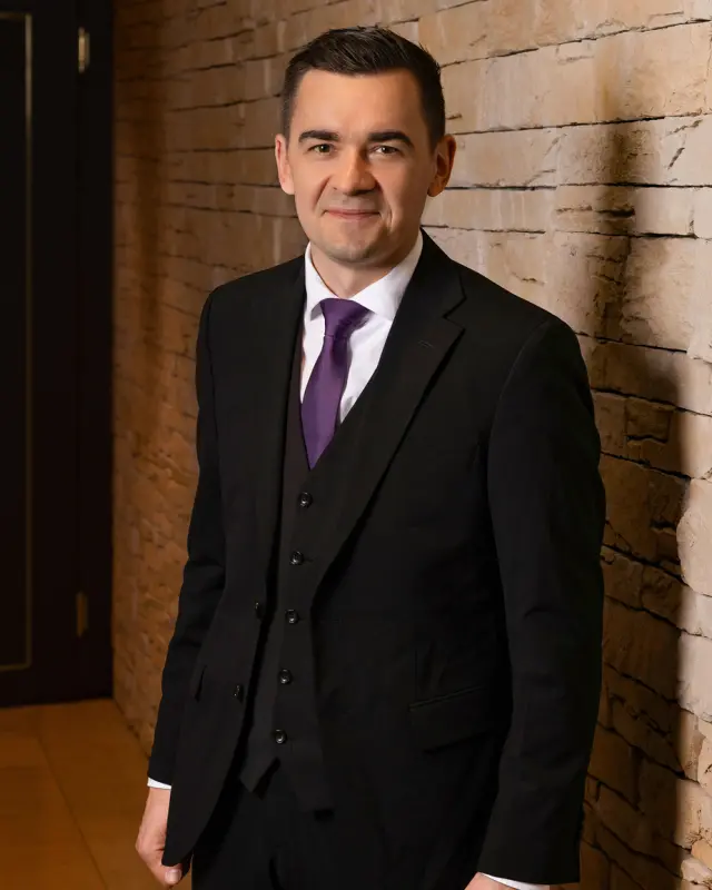 Andrej Macuh - Chef de Service