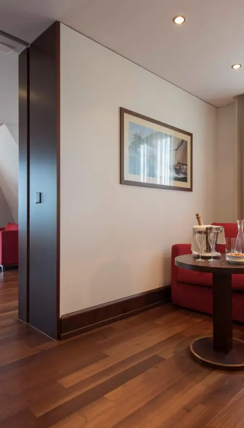 Deluxe Cottage Suite - Bad Horn