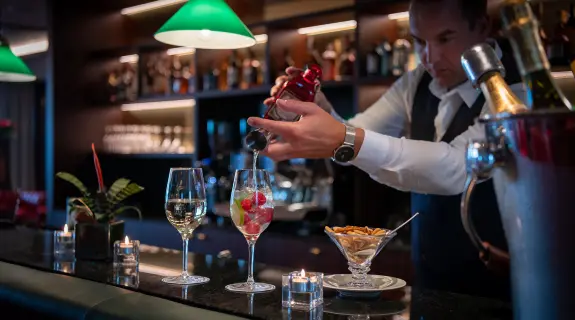 Lobby Bar Bad Horn