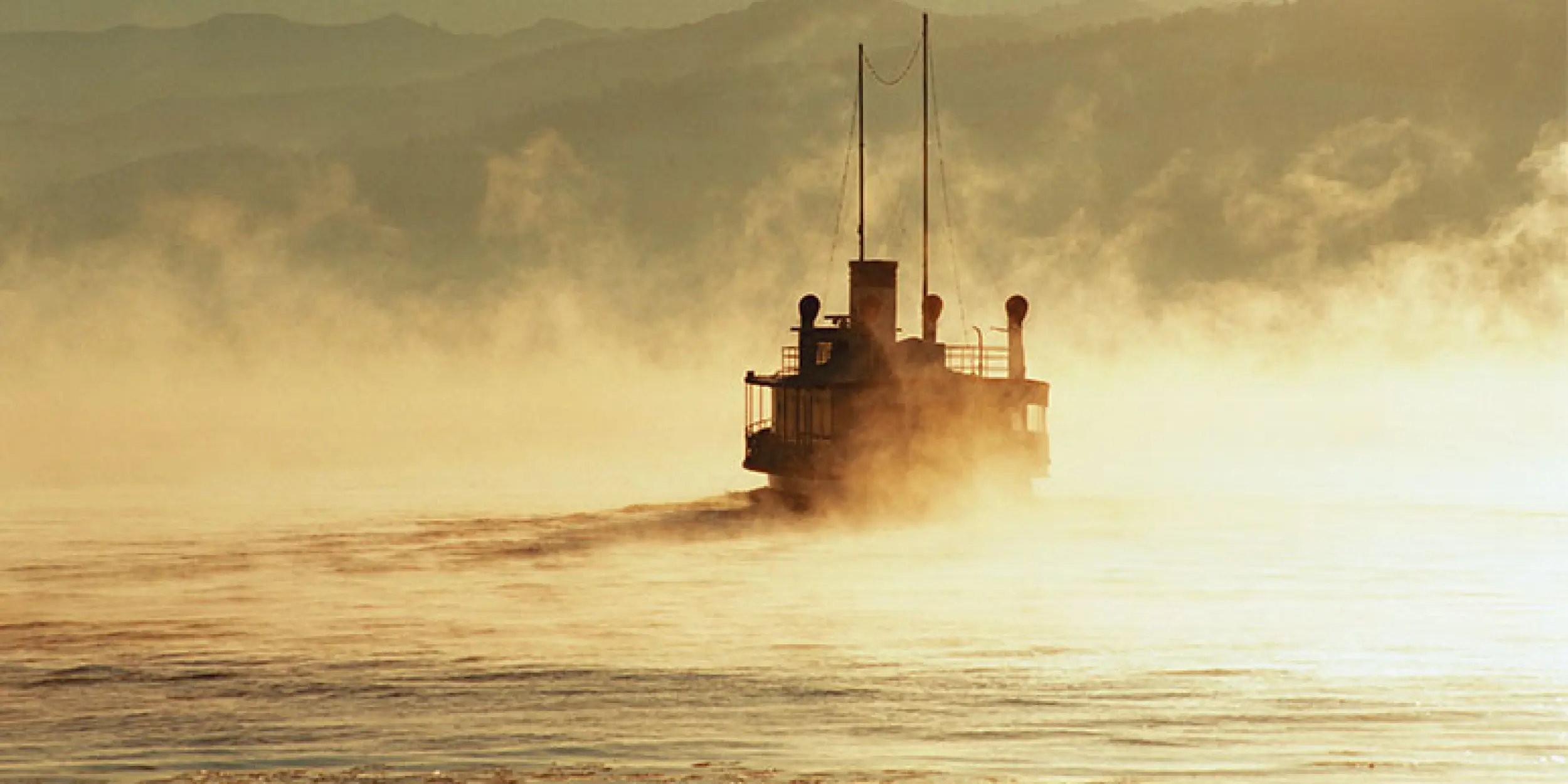 Mystical Fairytale Cruises on the M.Y. «Emily» - Bad Horn