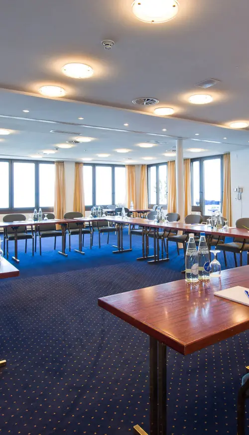 Seminars & Conferences - Bad Horn