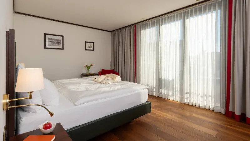 Deluxe Accessible Cabin