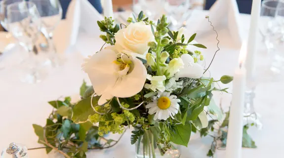 Hochzeit-1_schnitt_low.jpg