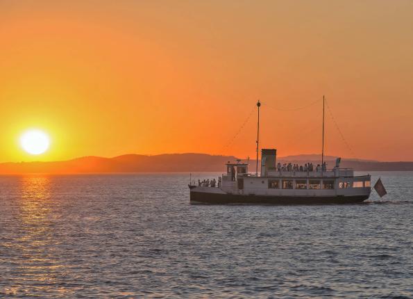 Sunset Cruise - Le yacht qui séduit : découvrez le M. Y. Emily